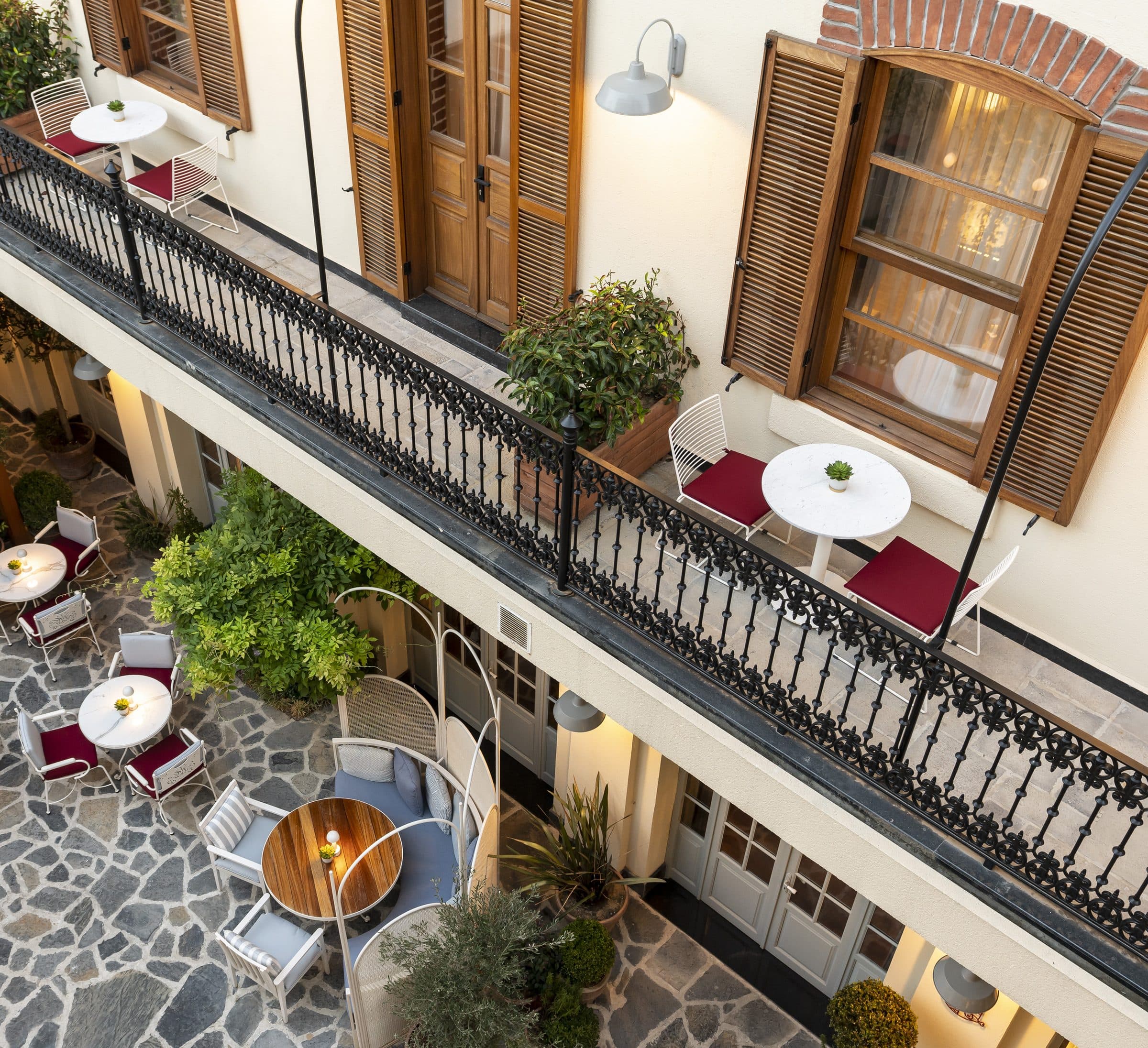 A view of the space at IL CORTILE